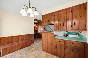 360 W 18th St, Holland, MI 49423 - Photo 12