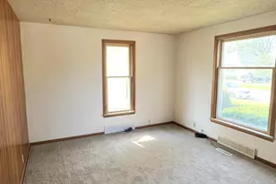 360 W 18th St, Holland, MI 49423 - Photo 8