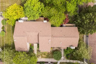 2250 Rivenoak Ct, Ann Arbor, MI 48103 - Photo 50