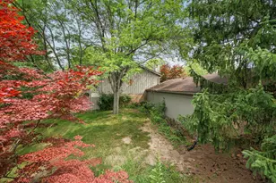2250 Rivenoak Ct, Ann Arbor, MI 48103 - Photo 48