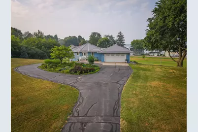 828 Reunion Avenue, Fremont, MI 49412 - Photo 4