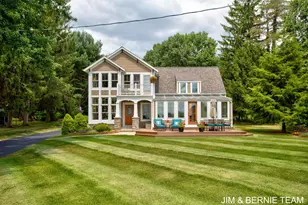 3235 Lakeview Dr, Allegan, MI 49010 - Photo 92
