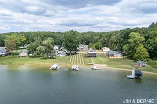 3235 Lakeview Dr, Allegan, MI 49010 - Photo 2