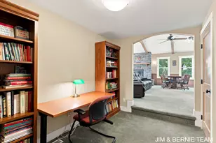 3235 Lakeview Dr, Allegan, MI 49010 - Photo 54