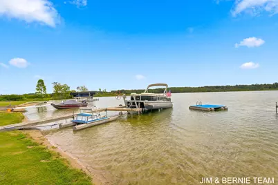 3235 Lakeview Drive, Allegan, MI 49010 - Photo 114