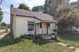 502 W Main St, Hartford, MI 49057 - Photo 2