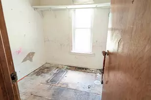 502 W Main St, Hartford, MI 49057 - Photo 10