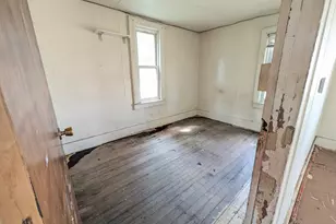 502 W Main St, Hartford, MI 49057 - Photo 8