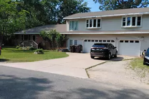 1670 Vine Ave, Muskegon, MI 49442 - Photo 1