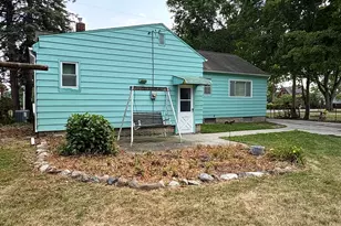 7556 Church St, Swartz Creek, MI 48473 - Photo 8