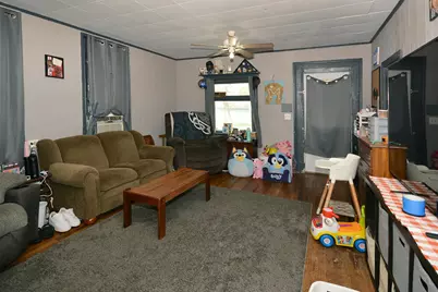 210 N Brown Street, Paw Paw, MI 49079 - Photo 4