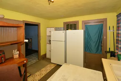 212 N Brown Street, Paw Paw, MI 49079 - Photo 8