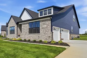 6081 Lincolnshire Dr, Saline, MI 48176 - Photo 2