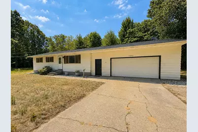 14983 Coleman Avenue, Grand Haven, MI 49417 - Photo 2