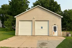 105 Mackinaw Trail, Leroy, MI 49655 - Photo 8