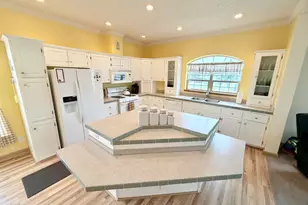 1891 Magnolia St, Newport, MI 48166 - Photo 16