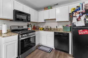 20875 Elroy Ave, Warren, MI 48089 - Photo 12