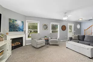 2110 Fawnwood Dr SE, Grand Rapids, MI 49508 - Photo 4