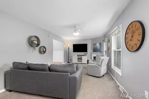 2110 Fawnwood Dr SE, Grand Rapids, MI 49508 - Photo 6