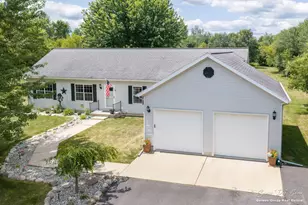 6943 Riverwood Dr, Belding, MI 48809 - Photo 2