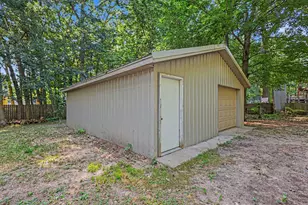 1523 Fern St, Allegan, MI 49010 - Photo 2