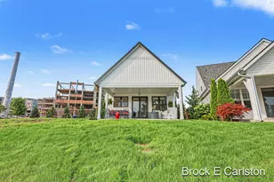 944 Boardwalk Cv Dr, Muskegon, MI 49441 - Photo 40
