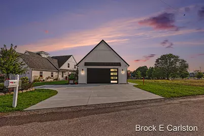 944 Boardwalk Cove Drive, Muskegon, MI 49441 - Photo 4