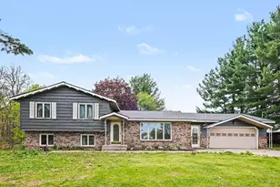 11400 Tefft Ave NE, Rockford, MI 49341 - Photo 1