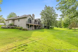 7023 Camelback Dr NE, Rockford, MI 49341 - Photo 44