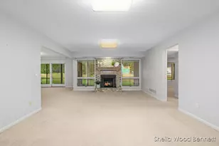 7023 Camelback Dr NE, Rockford, MI 49341 - Photo 30
