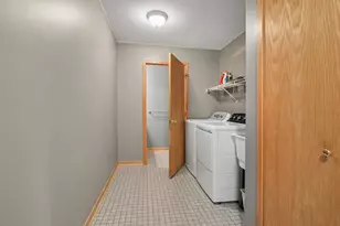 14412 N Territorial Rd, Chelsea, MI 48118 - Photo 12