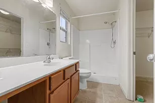 352 Laurel Wood St, Kalamazoo, MI 49009 - Photo 12