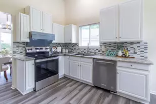 3205 Aldwych Cir, Ann Arbor, MI 48105 - Photo 16