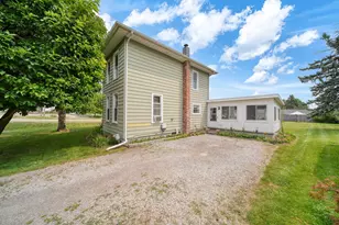 109 Wells St, Britton, MI 49229 - Photo 42