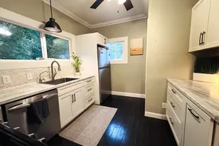210 Emmons St, Niles, MI 49120 - Photo 16