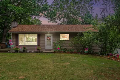 45713 E Peninsula Drive E, Grand Junction, MI 49056 - Photo 2