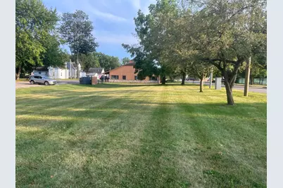 125 N Davis Street, Vicksburg, MI 49097 - Photo 8