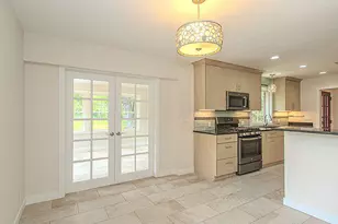 1516 Arborview Blvd, Ann Arbor, MI 48103 - Photo 18