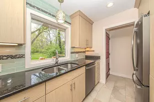 1516 Arborview Blvd, Ann Arbor, MI 48103 - Photo 16