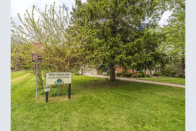 1516 Arborview Boulevard, Ann Arbor, MI 48103 - Photo 4