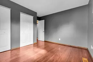 21009 Robinwood St, Farmington, MI 48336 - Photo 14