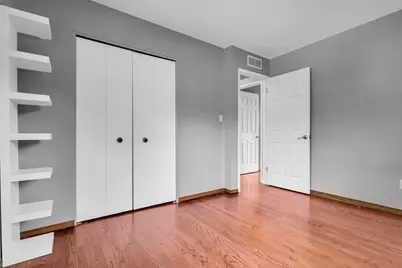 21009 Robinwood Street, Farmington, MI 48336 - Photo 16