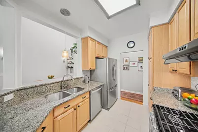 2067 Liberty Heights, Ann Arbor, MI 48103 - Photo 14