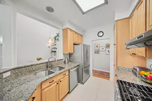2067 Liberty Heights, Ann Arbor, MI 48103 - Photo 14