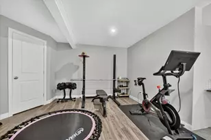 7982 Donegal Ct, Fenton, MI 48430 - Photo 32