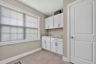 7982 Donegal Ct, Fenton, MI 48430 - Photo 20