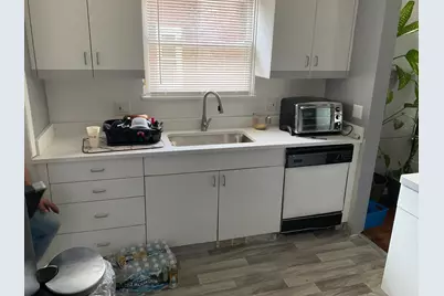 11630 Rossiter Street, Detroit, MI 48224 - Photo 8