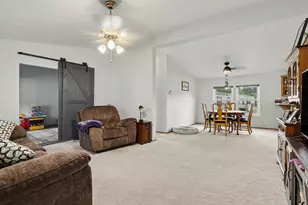 1367 John Ross Dr, Kalamazoo, MI 49009 - Photo 4