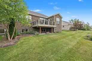 3580 Bella Vista Dr, Ann Arbor, MI 48108 - Photo 8