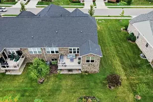 3580 Bella Vista Dr, Ann Arbor, MI 48108 - Photo 2